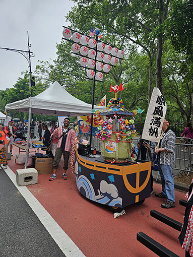 Japan Day Parade Ibaraki Kenjin Kai Float.&nbsp; Richard Ford III
